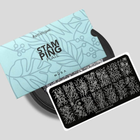 Placa Stamping Artistique de MŪSA NAILS SPAIN para nail art, ideal para diseños naturales y detallados