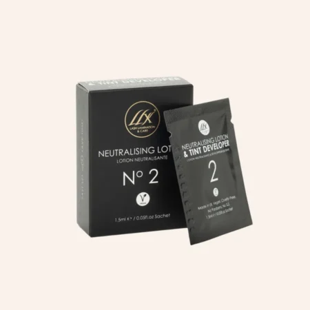 Loción 2 Neutralising Lotion & Tint Developer para lifting de pestañas, sobre monodosis 1,5 ml
