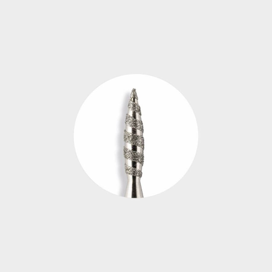 Punta Tornado de grano medio con anillo azul y diseño en espiral