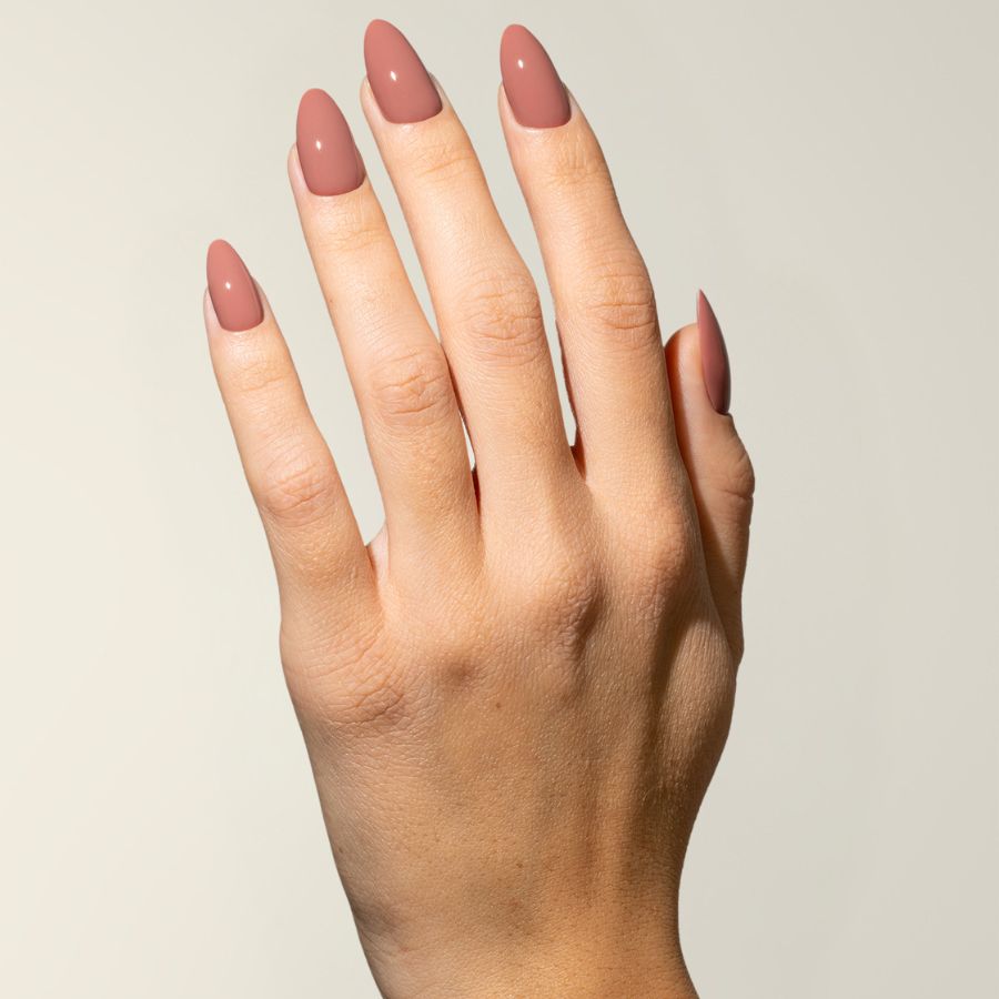 Descubre Pigmentix® Esmalte Semipermanente Smokey Rose 032 – Rosa Ahumado. Ultra pigmentado, vegano y seguro. Duración impecable hasta 4 semanas.