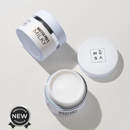 gel master pro x milky constructor alta viscosidad uñas profesional