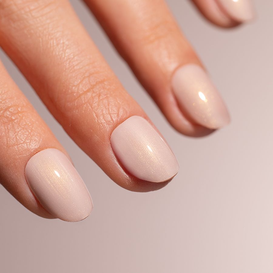 semipermanente rosa palo uñas elegante