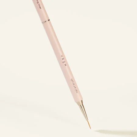 Pincel Long Liner 12 mm con tapa magnética Musa Nails