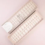 Tips Soft Gel Press On Clear Coffin Corta, una opción moderna y personalizable para manicuras duraderas y profesionales.