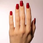 Gel semipermanente color burdeos sin HEMA Simply Musa SP020 de 8 ml