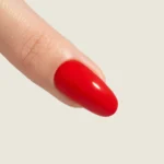 Esmalte Semipermanente Rojo Clásico – Pigmentix® Iconic Red 012 – detalle 6 – Musa Nails