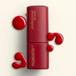 Esmalte semipermanente rojo rubí Pigmentix® Red Velvet N07 con gotas de color – Musa Nails