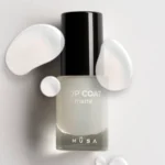 Top Mate Esmalte Uñas con acabado mate efecto terciopelo en botella eco-friendly